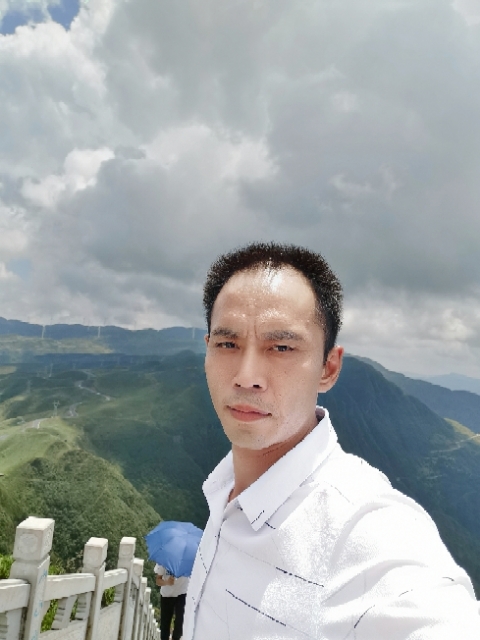 LXZ的第一张照片--遵义蓝颜知己交友网